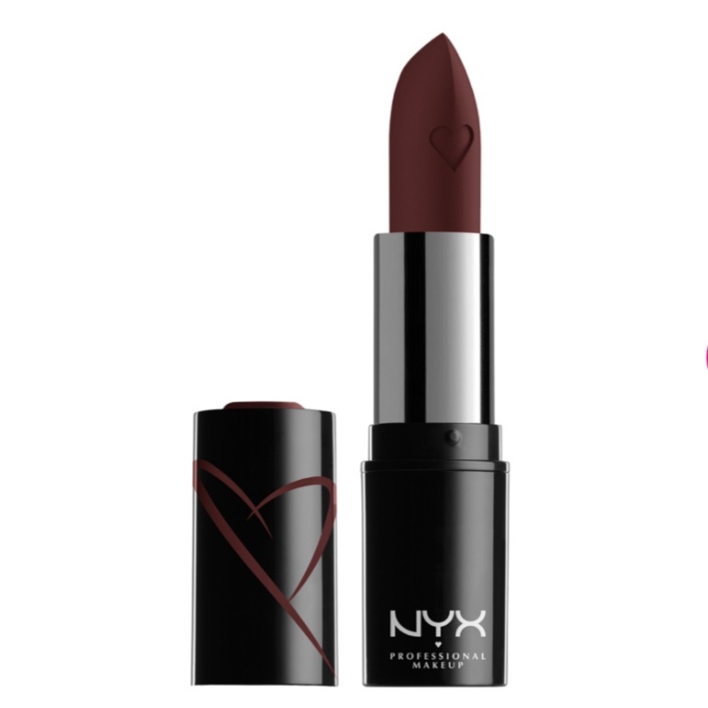 🆕NYX- Shout Loud Satin Lipstick: SO DRAMATIC